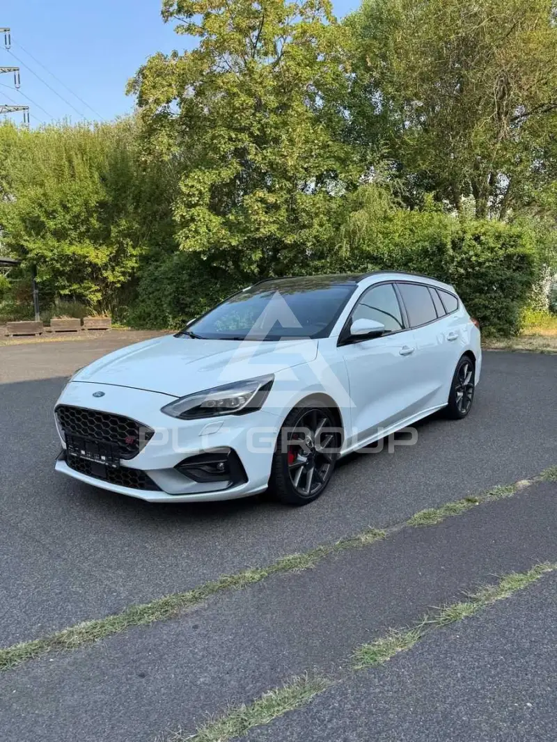2019 Ford FOCUS