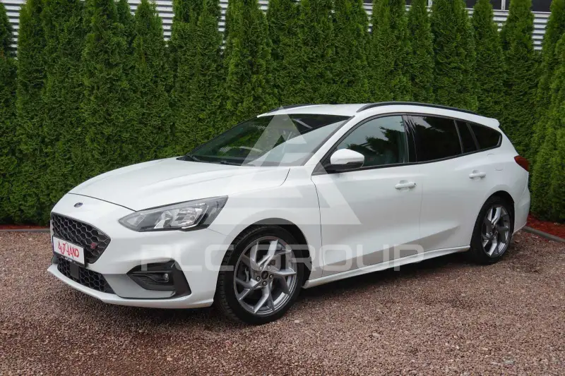2019 Ford FOCUS