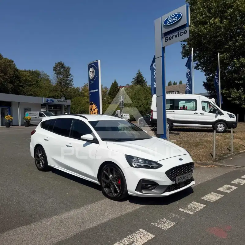 2019 Ford FOCUS