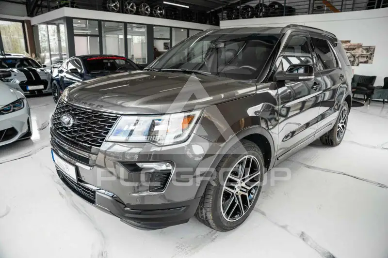 2019 Ford EXPLORER