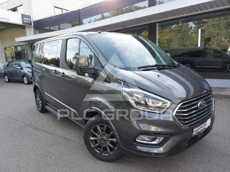 2019 Ford Tourneo