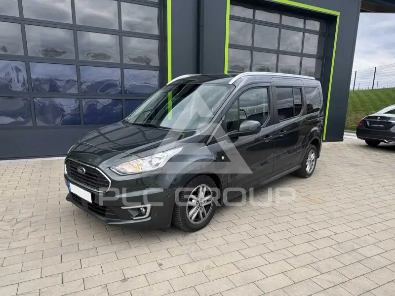 2019 Ford Tourneo