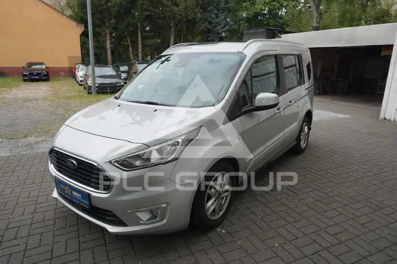 2019 Ford Tourneo