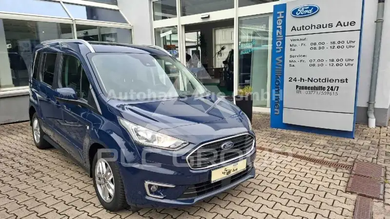 2019 Ford Tourneo