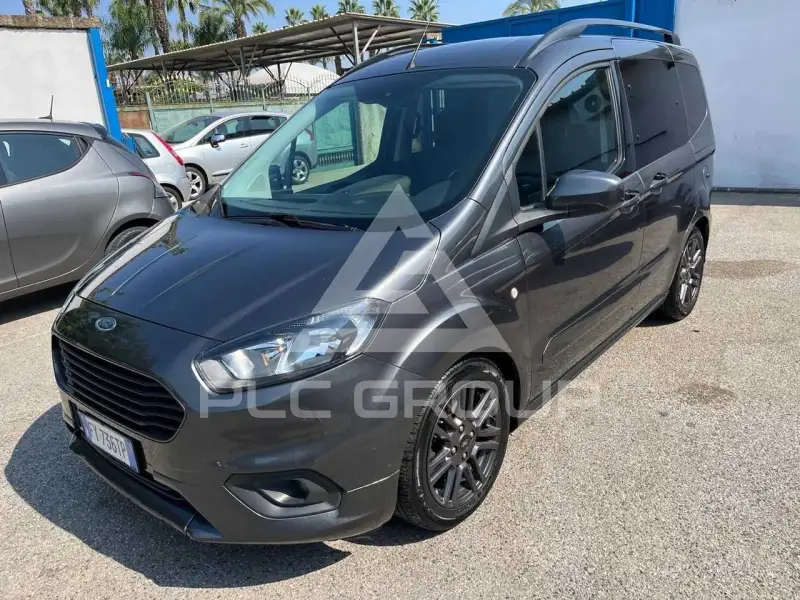 2019 Ford Tourneo