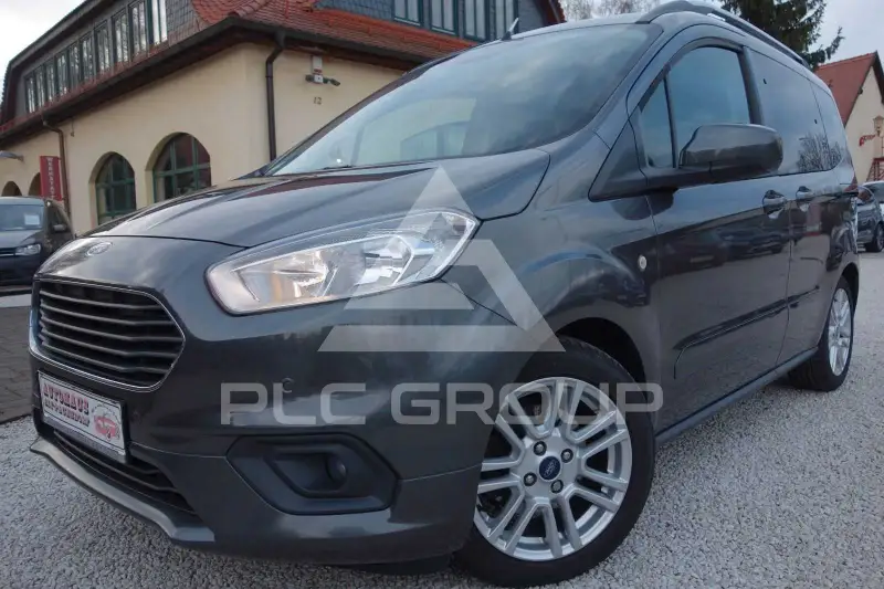 2019 Ford Tourneo