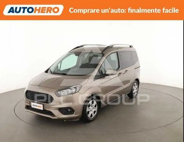 2019 Ford Tourneo