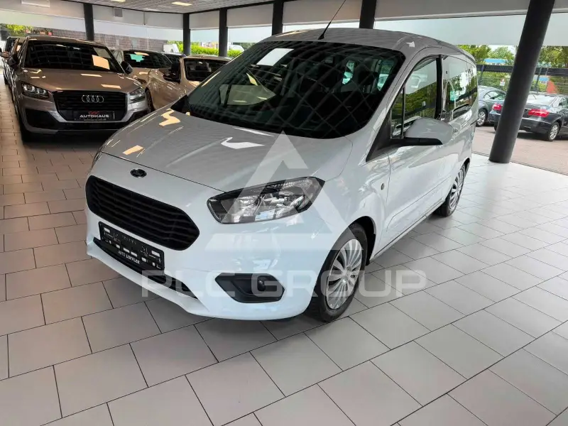 2019 Ford Tourneo