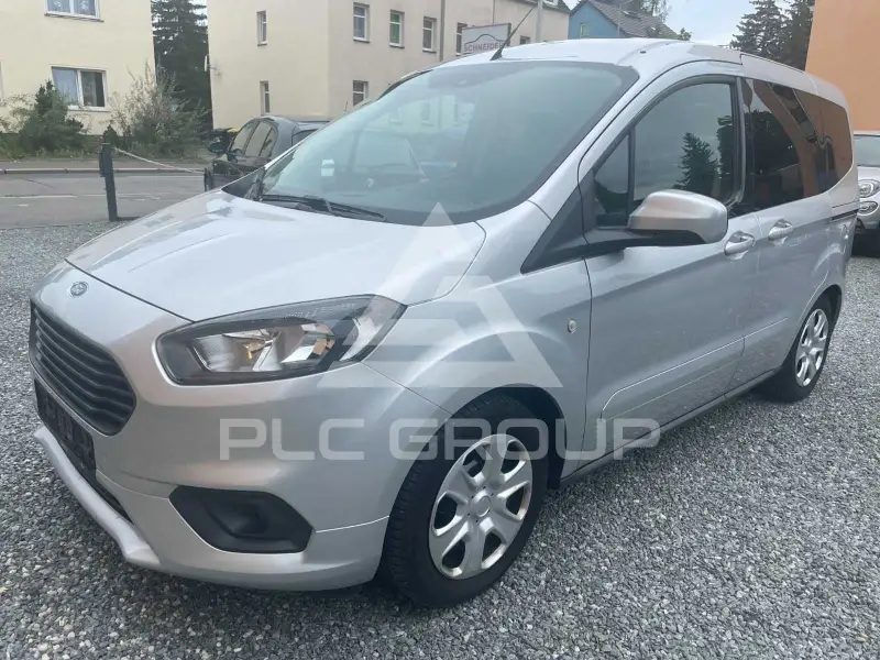 2019 Ford Tourneo