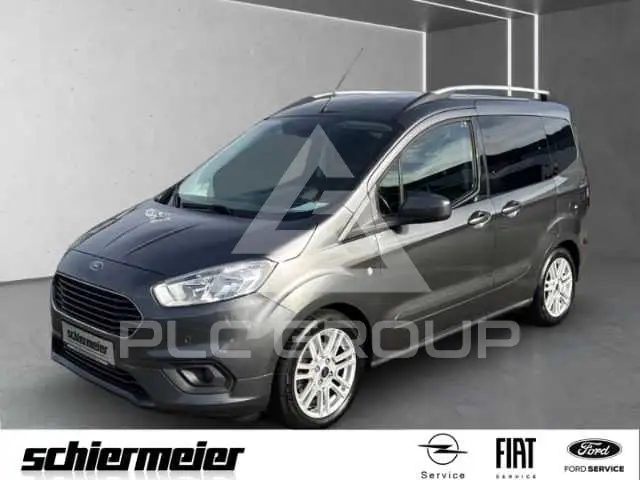 2019 Ford Tourneo