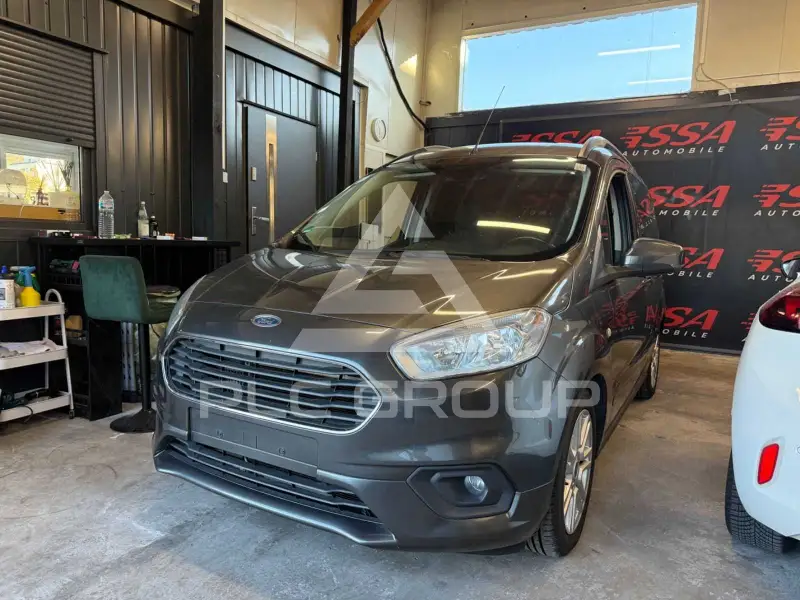 2019 Ford Tourneo