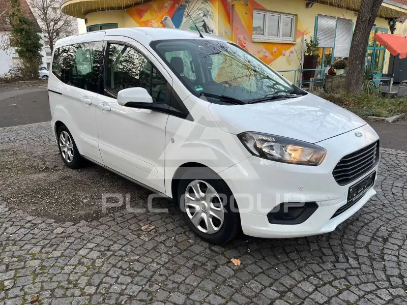 2019 Ford Tourneo