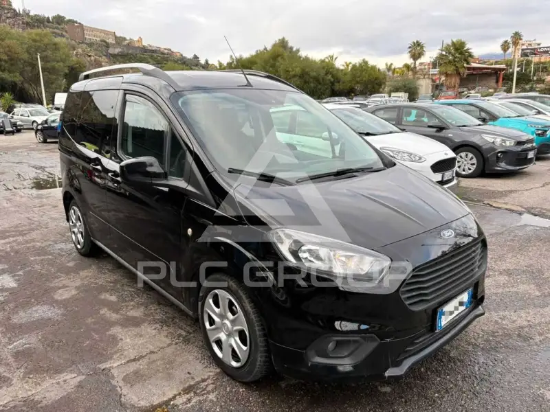2019 Ford Tourneo