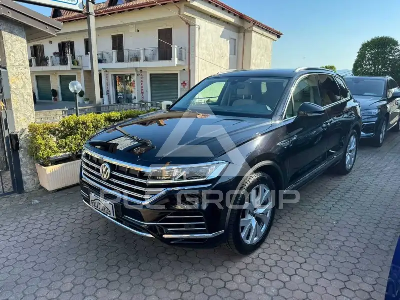 2019 Volkswagen Touareg