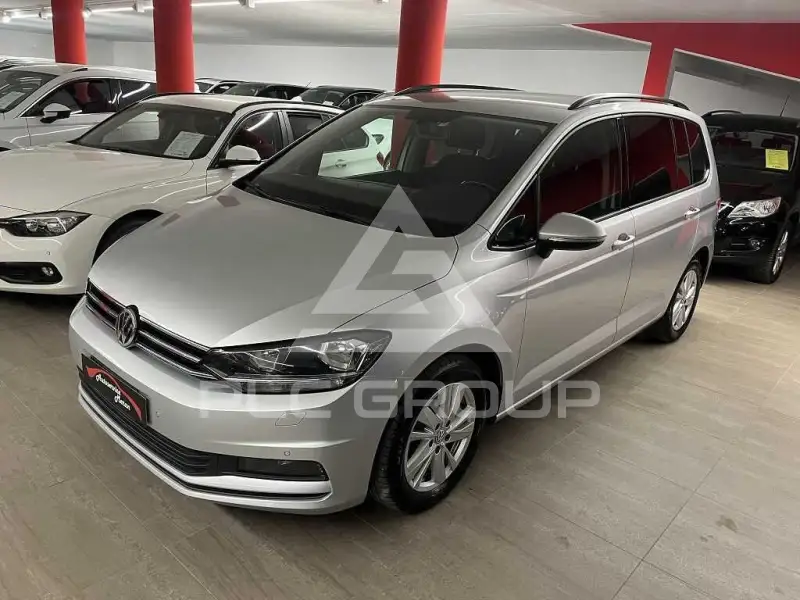 2019 Volkswagen Touran
