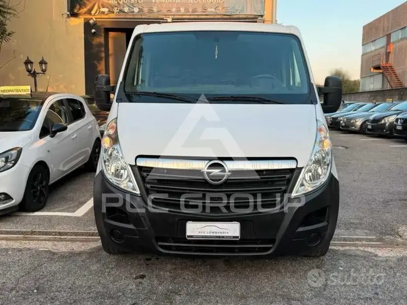 2019 Opel Movano
