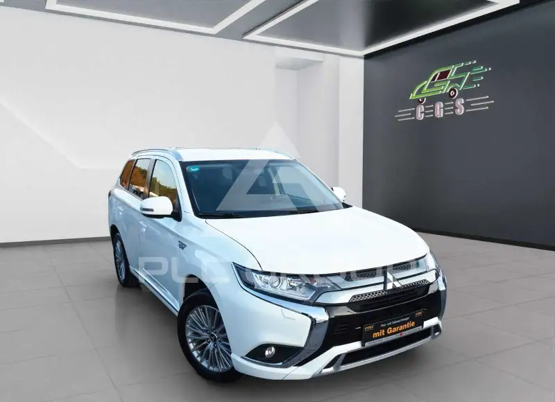 2020 Mitsubishi OUTLANDER