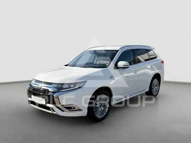 2020 Mitsubishi OUTLANDER