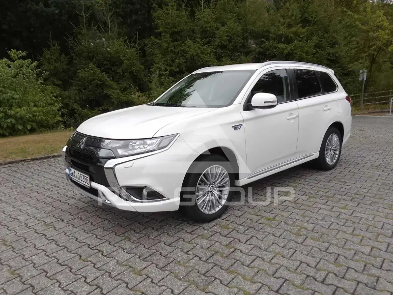 2020 Mitsubishi OUTLANDER