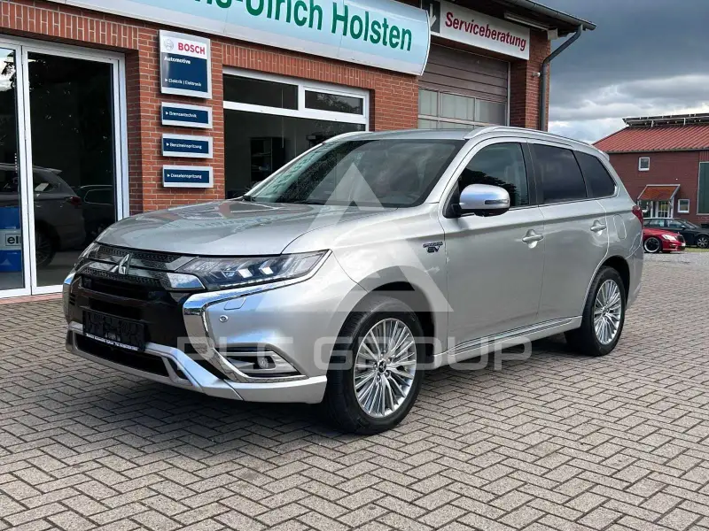 2020 Mitsubishi OUTLANDER