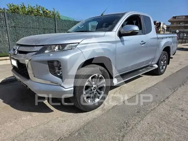 2020 Mitsubishi L200