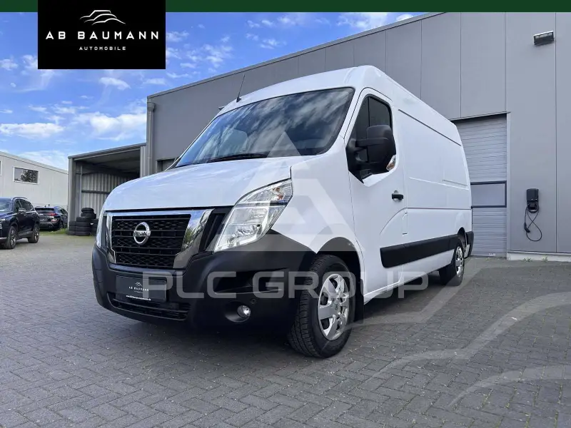 2020 Nissan NV 400