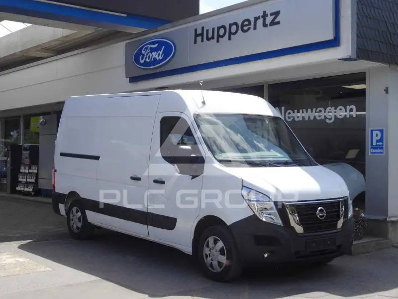 2020 Nissan NV 400