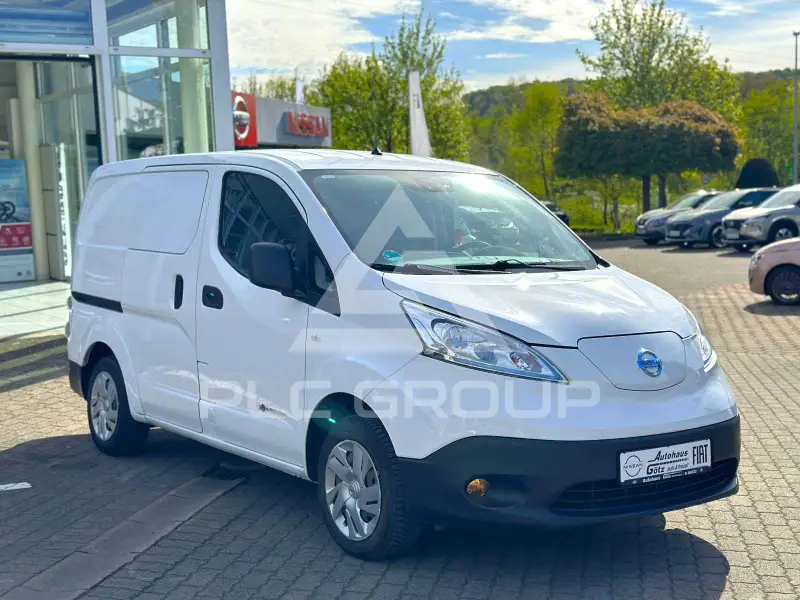 2020 Nissan NV 200