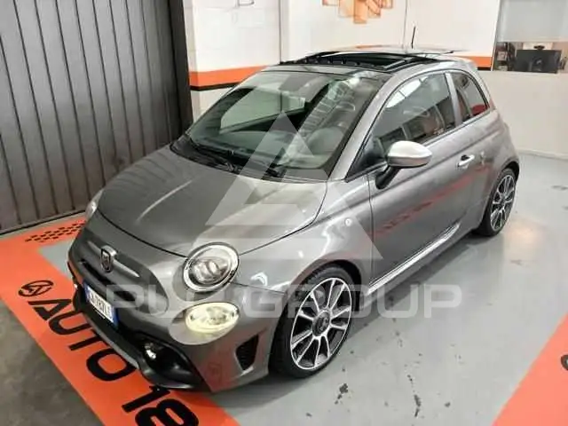 2020 Abarth 595