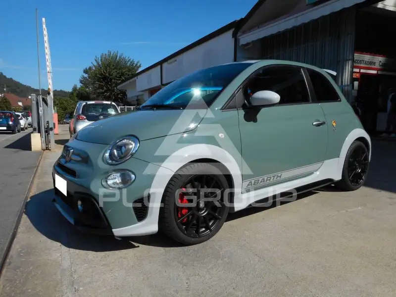 2020 Abarth 695