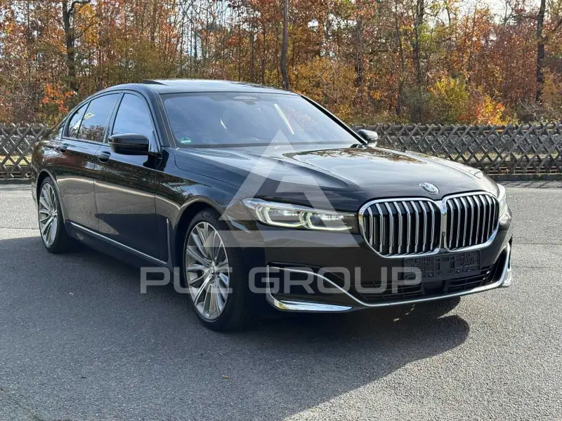2020 BMW 750