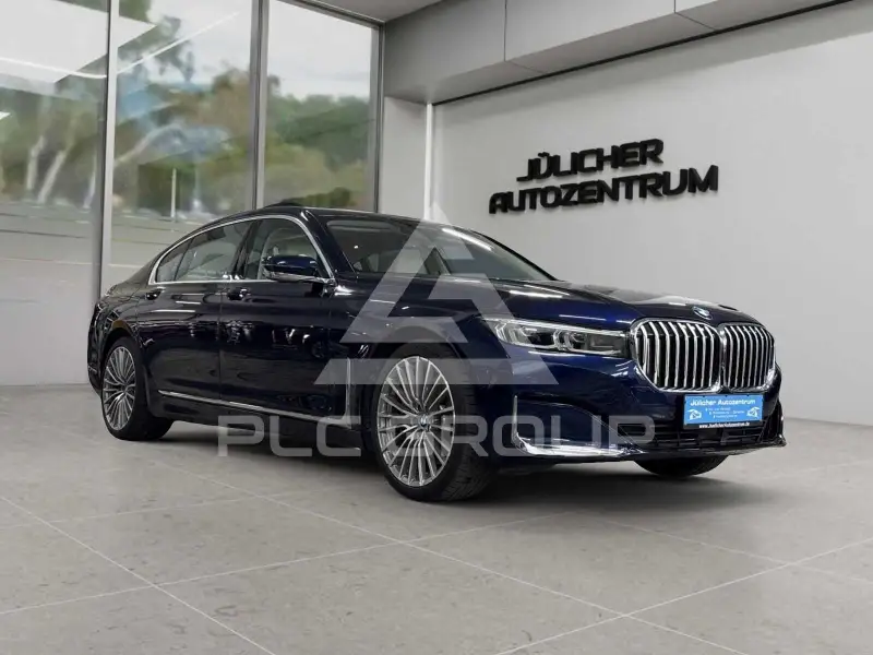 2020 BMW 750