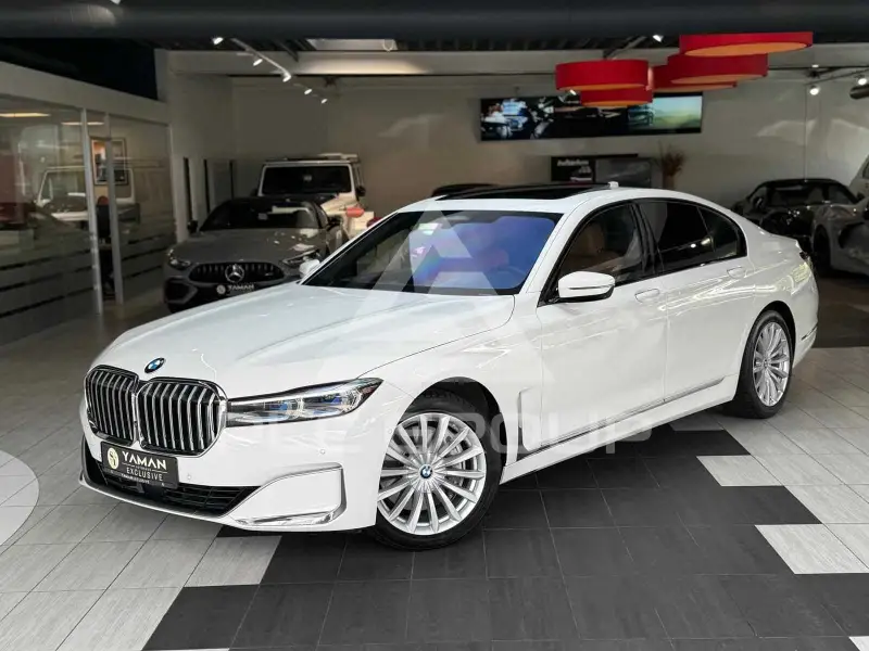 2020 BMW 750