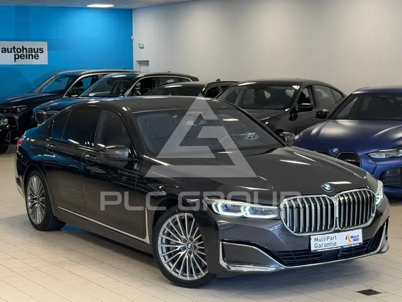 2020 BMW 750