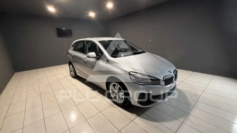 2020 BMW 230