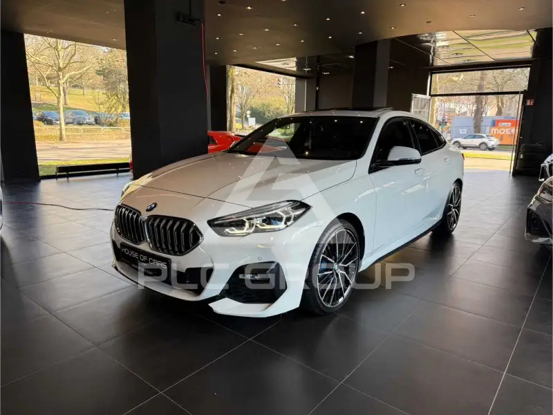 2020 BMW 220