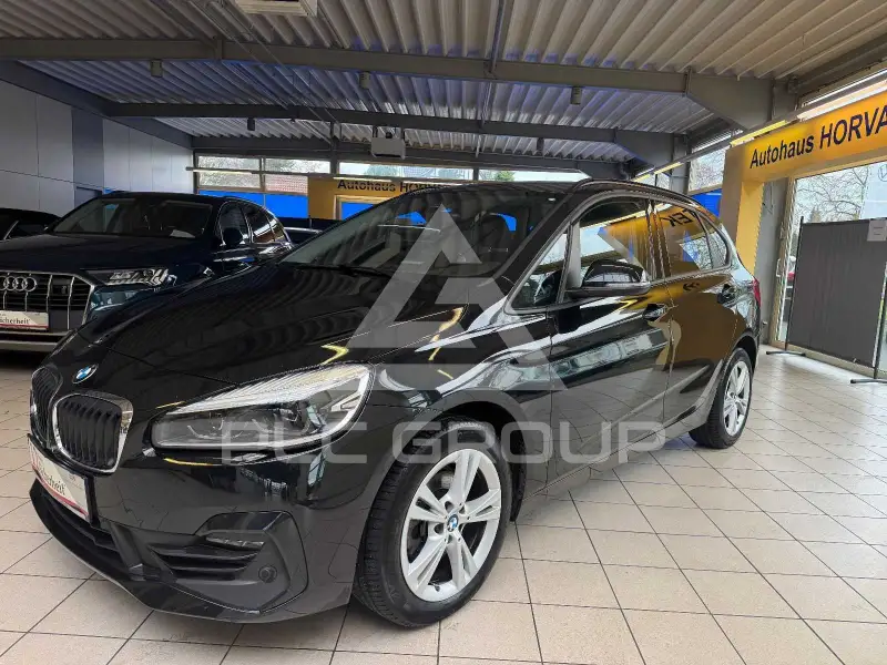 2020 BMW 216