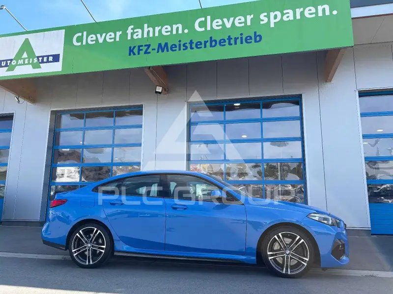 2020 BMW 220
