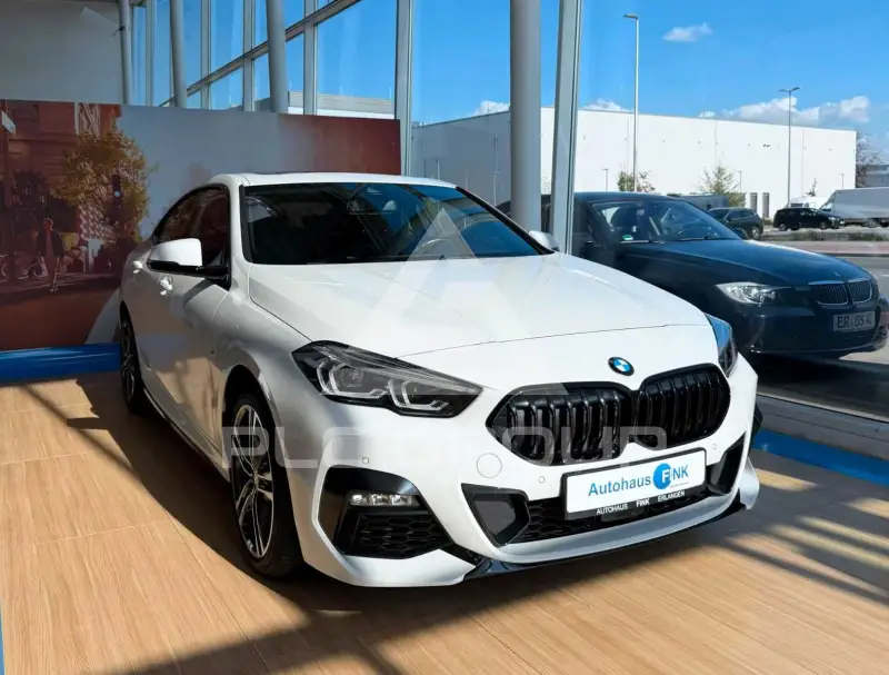 2020 BMW 218