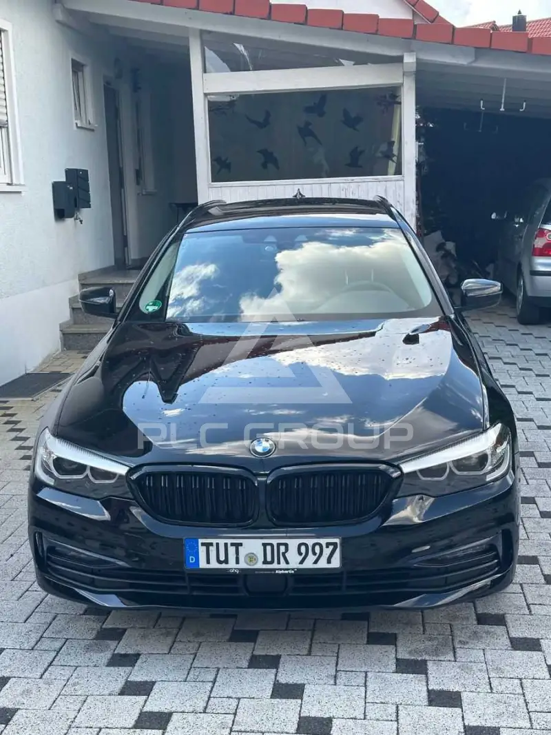 2020 BMW 530