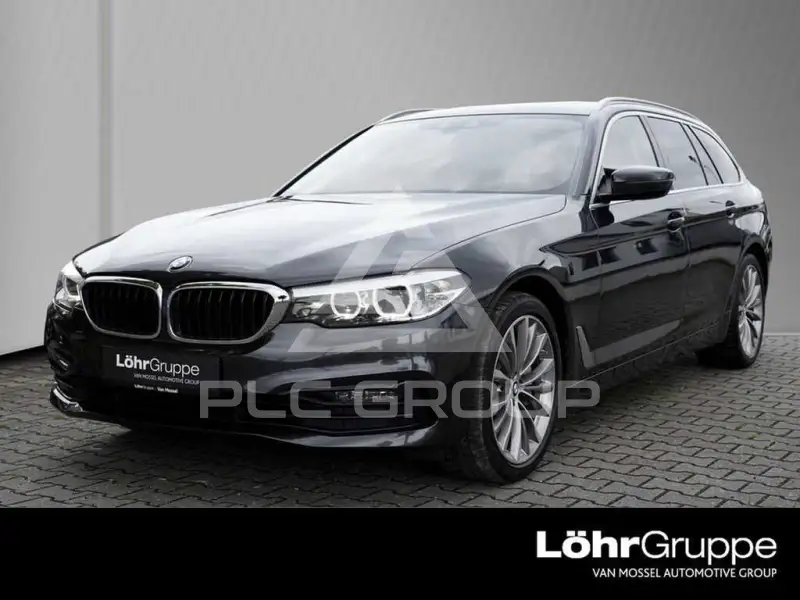 2020 BMW 530