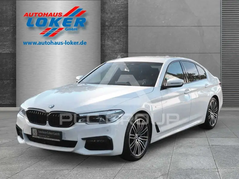 2020 BMW 530