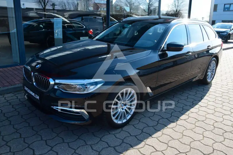 2020 BMW 530