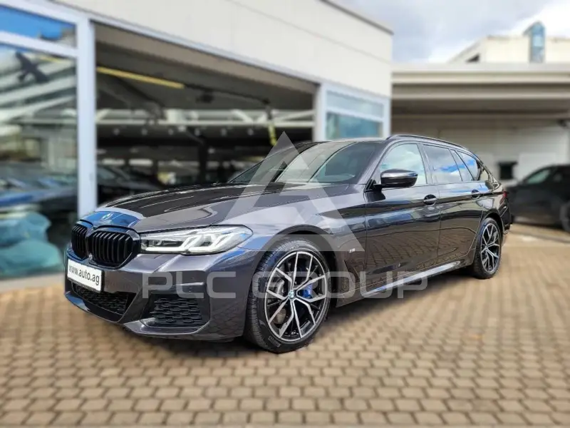 2020 BMW 530
