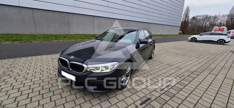 2020 BMW 530