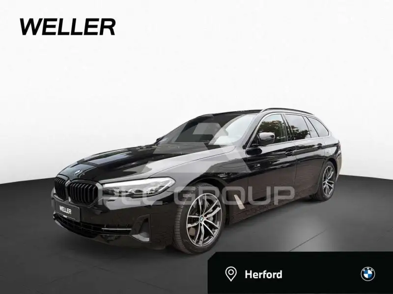 2020 BMW 530