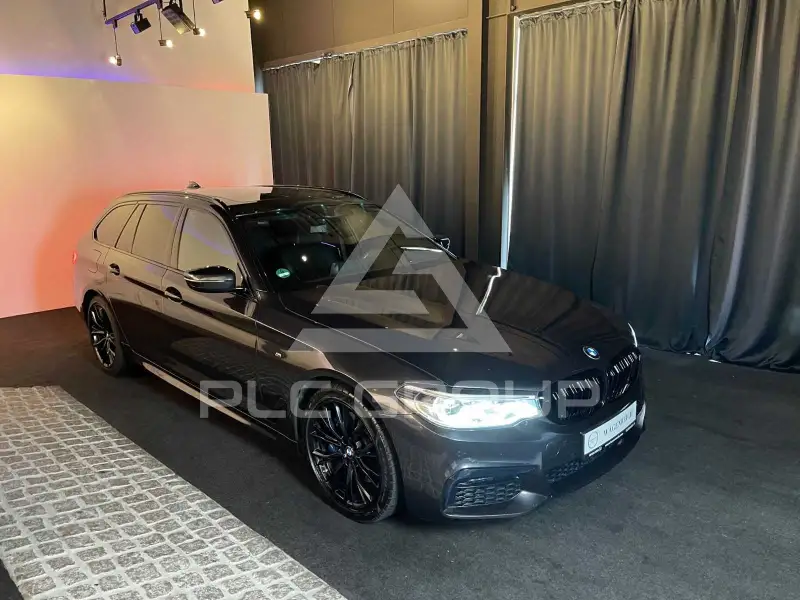 2020 BMW 530