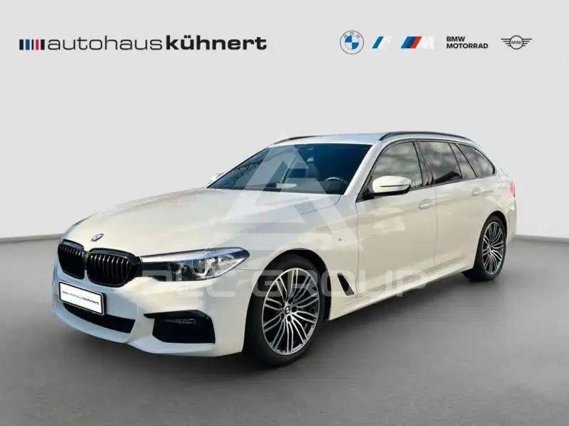 2020 BMW 530