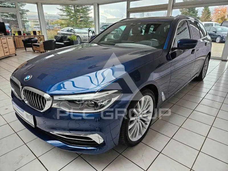 2020 BMW 530