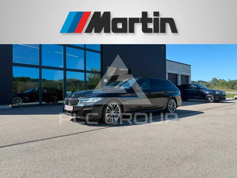 2020 BMW 530